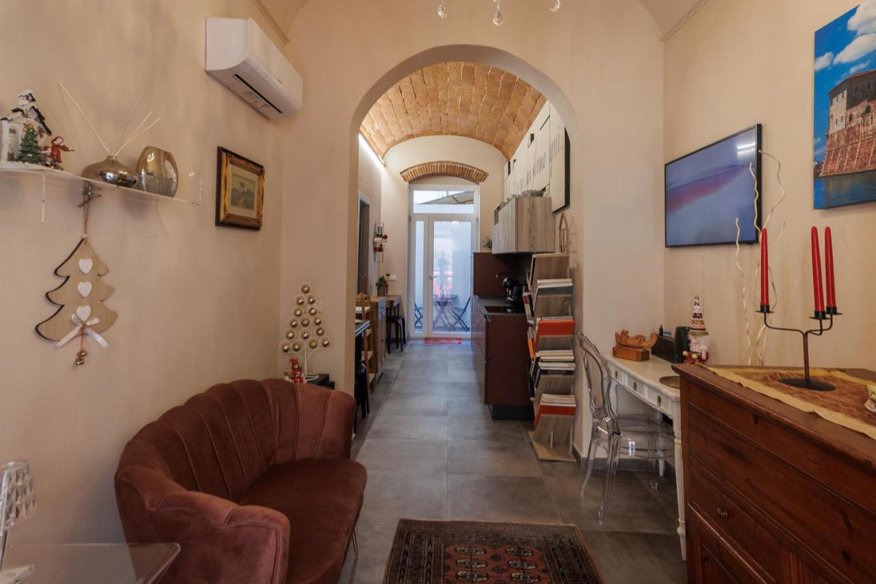 Torretta10 Guesthouse Ливорно Экстерьер фото