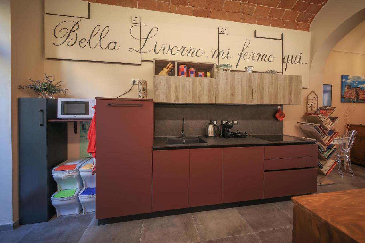 Torretta10 Guesthouse Ливорно Экстерьер фото