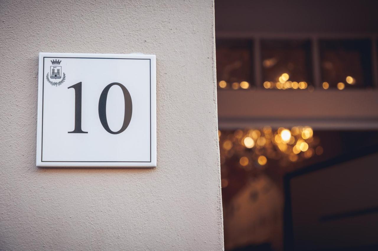 Torretta10 Guesthouse Ливорно Экстерьер фото
