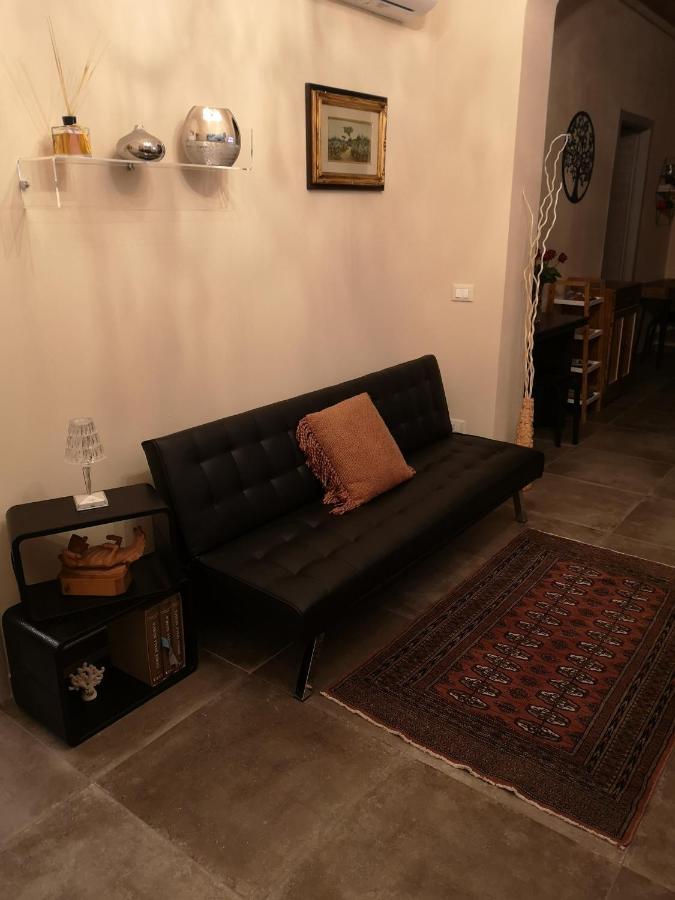Torretta10 Guesthouse Ливорно Экстерьер фото